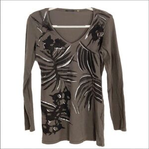 Tahari V-neck dark gray with black & silver foil print leaf thin long sleeve top